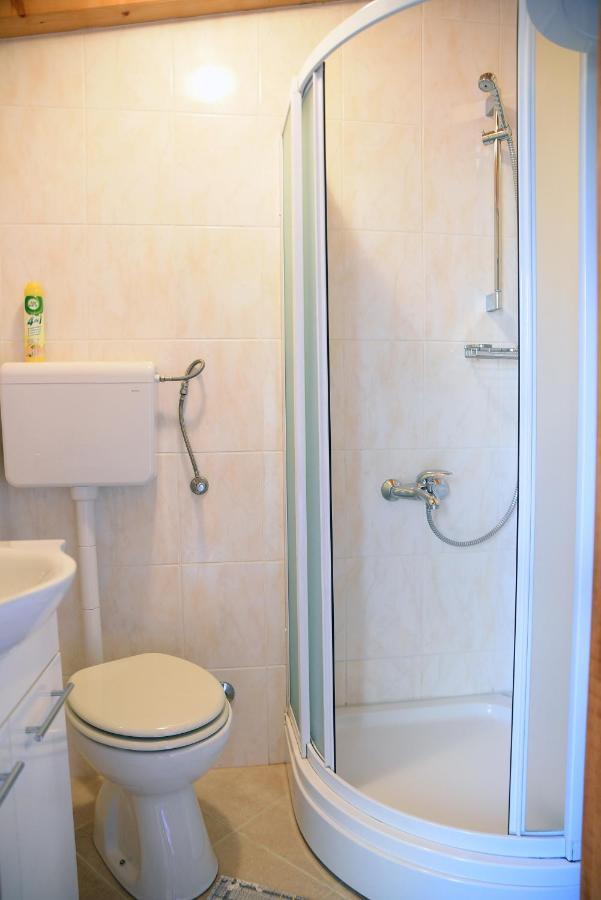 Apartment Anamarija Валун Экстерьер фото