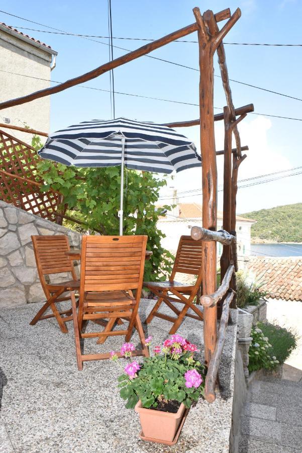 Apartment Anamarija Валун Экстерьер фото
